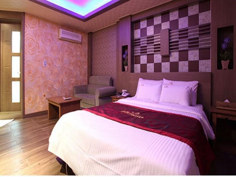 צ'אונן Herb Hotel מראה חיצוני תמונה